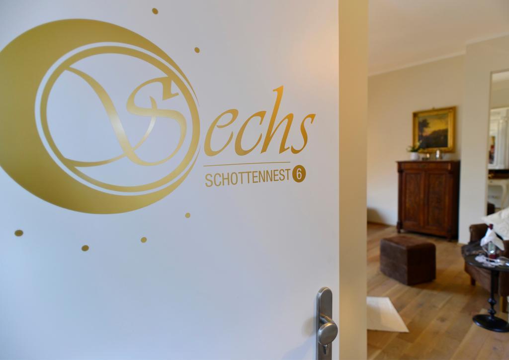 Schottennester Schlafen An Der Kraemerbruecke Erfurt Phòng bức ảnh